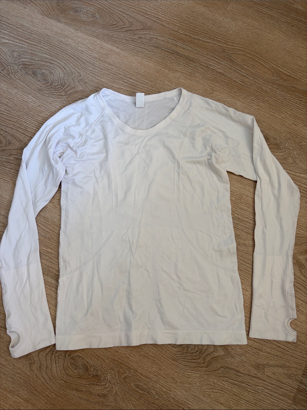 lululemon Swiftly Tech Long Sleeve Crew White Women’s Size 8